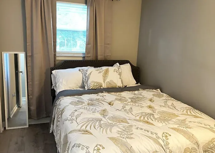 Holiday home Comfortable And Calm In *